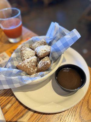 Biscuit Beignets