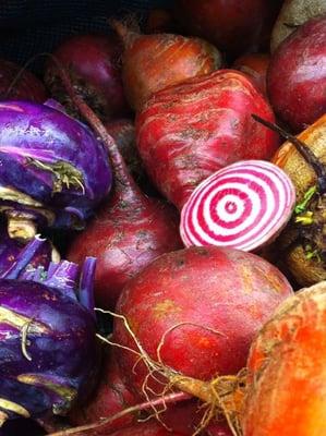 Blogged @ pinkfoodie.com: beautiful beets from Other Avenues!