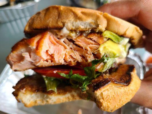 Seared salmon burger