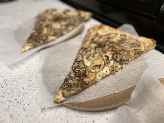 Mushroom slice