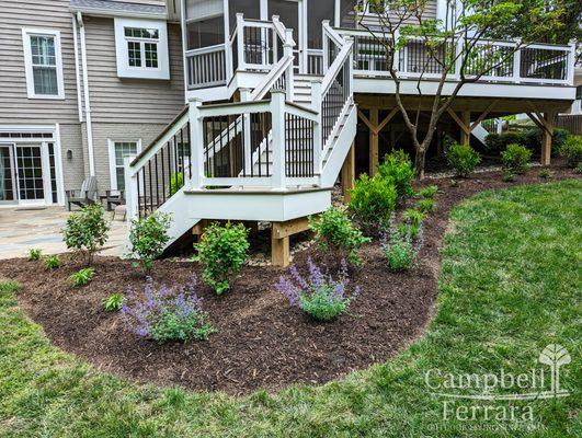 Low Maintenance Planting Bed