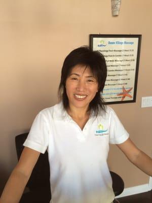 Gyna getting ready for another big day! Lots of stress during the Holidays and massage therapy is part of the solution!