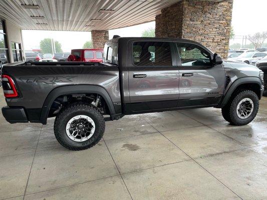 Hurst Autoplex has the best trucks at the right prices