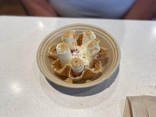 Waffle Bowl with Lemon Ice cream