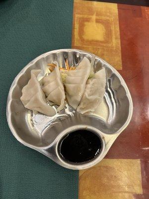 Steamed chicken dumplings