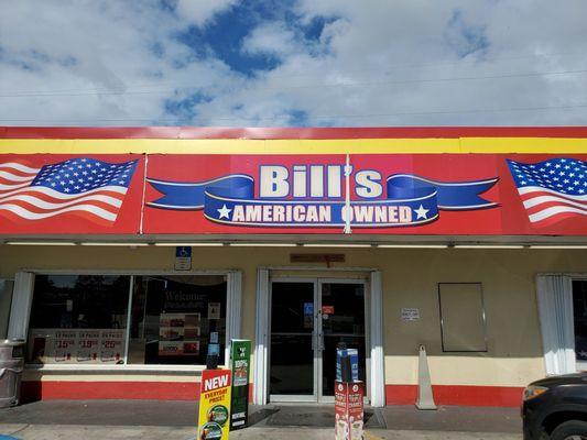 Bill Lewis making a quick pitstop at his "namesake" in Okeechobee, Florida.