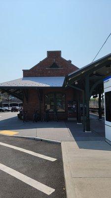 Farmingdale LIRR Station