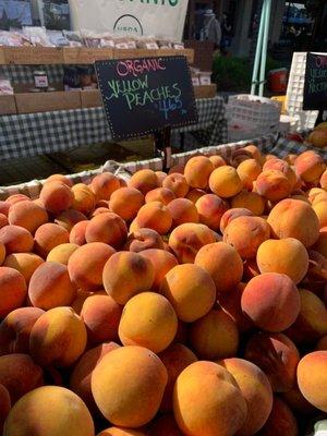 California Avenue Farmers' Market