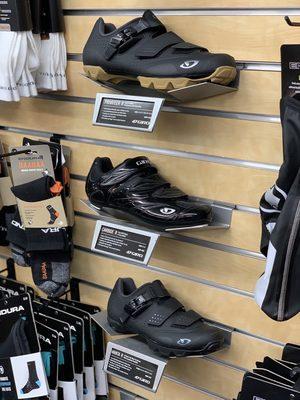 (mend) is happy to offer a wide selection of Giro cycling shoes for all riders!