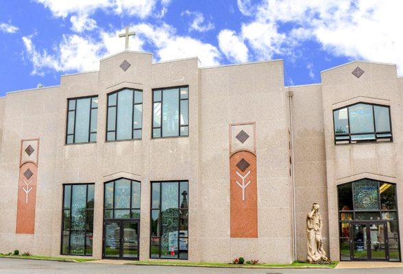 Holy Name Cemetery & Mausoleum