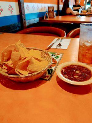 Chips and salsa. Perfect spice level.