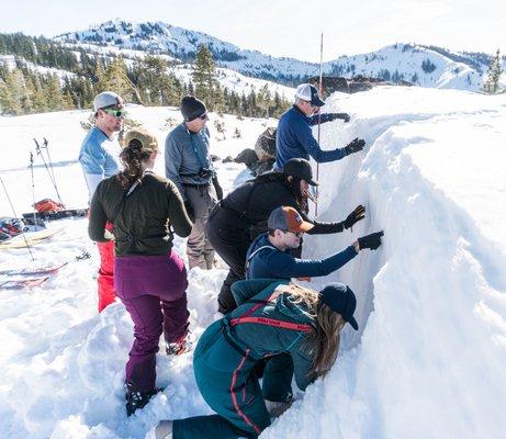 Avalanche Ed - Level 1 & 2 & Rescue Courses