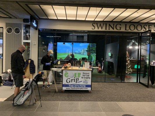 Swing Loose Indoor Golf