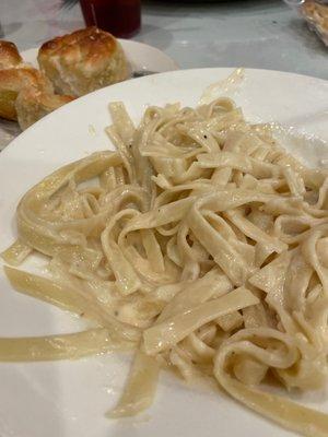 Fettuccine Alfredo and Garlic Knots