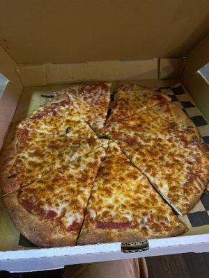 Cheese pizza