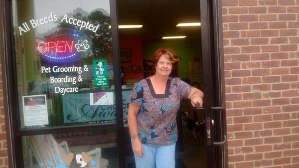 Debra would like to welcome you and your best friend to Dashing Dogs.