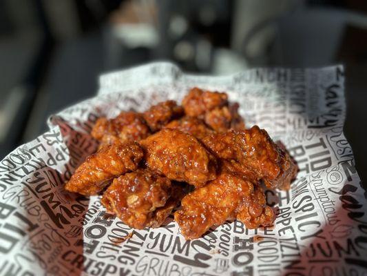 K-style saucy wings