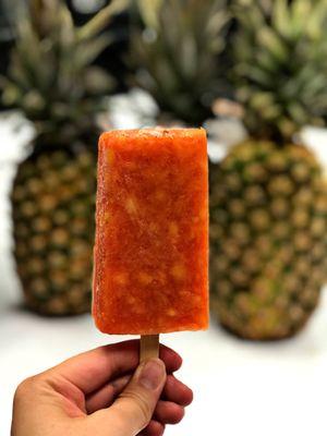 Paleta de piña con chile