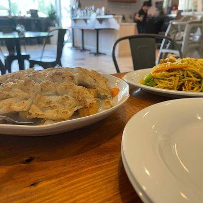 Pan fried noodles with tofu