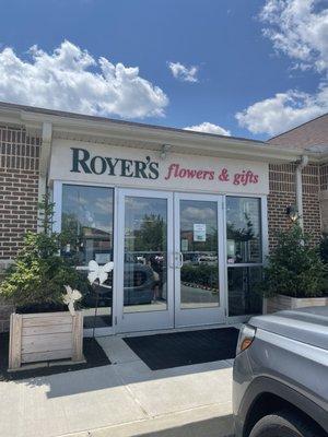 Royer's Flowers