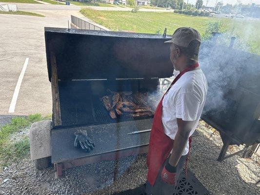 Jay himself putting it down on the Smoker