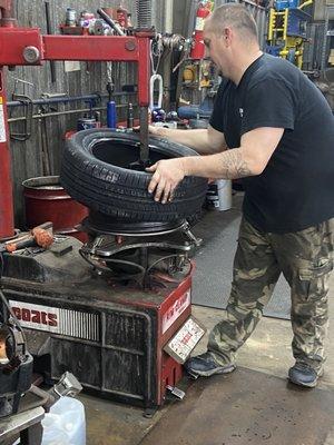 Tire service!