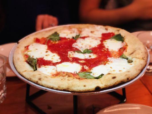 Margherita pizza