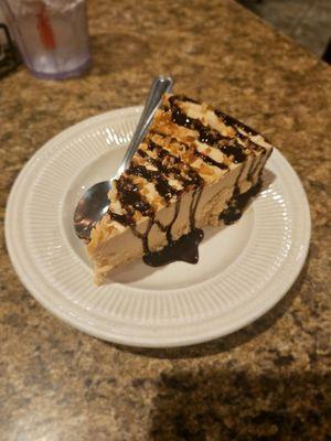 Peanut butter pie