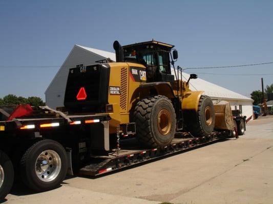 Behne Truck Linebrh
 800-533-0560 
 * Flatbed
 * Stepdeck
 * Double Drop RGN
 * Triaxle and Stretch Trailers