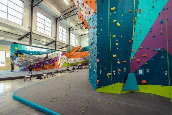 Bouldering and sport climbing