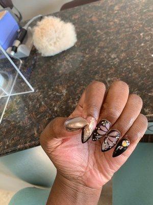 Nails that make a statement