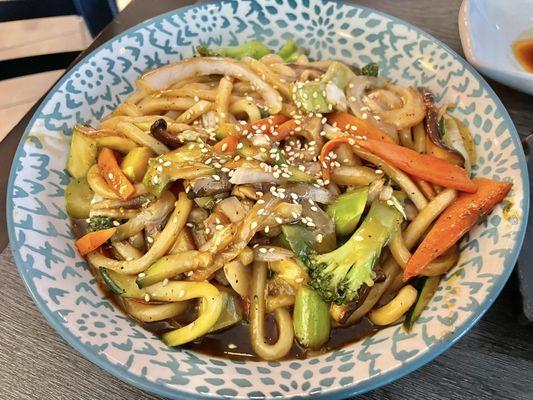 Veggie Yaki Udon (lunch special)