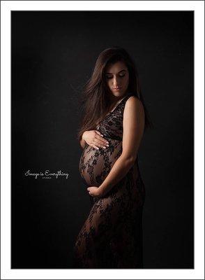 Upscale, creative maternity photographer - NJ Philly and surrounding areas!