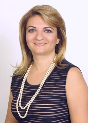 Narine Khachatryan - Agent