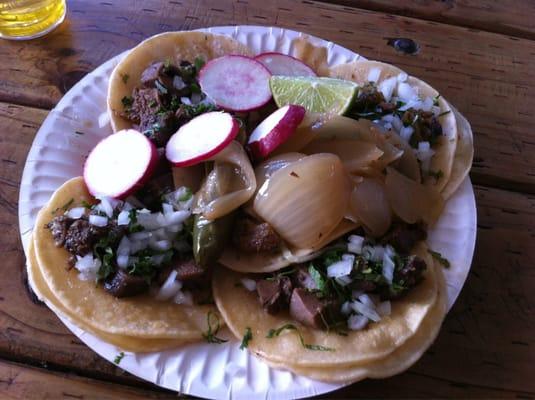 Tripa and lengua tacos