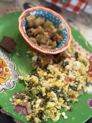 Veggie scramble with side of potatoes