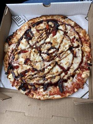 Gluten free chicken sundries tomato and balsamic glaze pizza