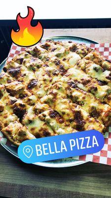 Bella Pizza is the best pizza I've EVER had...hands down! They also #crush fresh made salsa. Unbelievable hidden gem in CG!!!