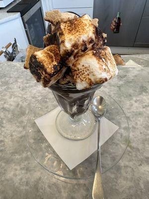 Smores Sundae $11