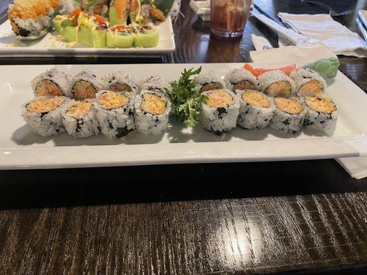 Spicy crab roll