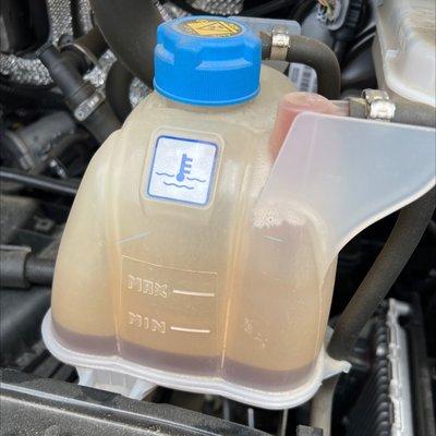 Coolant tank that obviously hasn't been touched