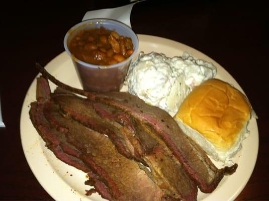 Brisket platter, meat was lukewarm