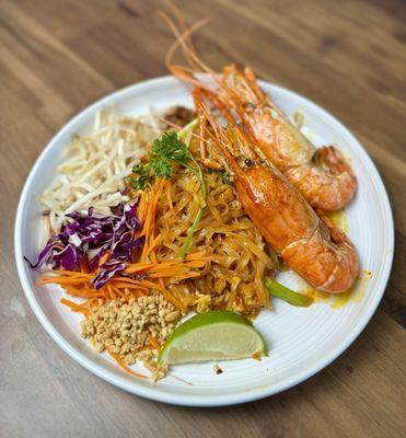 Pad Thai Noodles with freshwater prawns