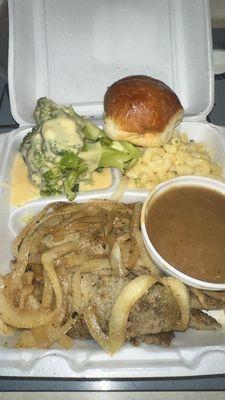 Fresh Broccoli Macaroni & Cheese Liver&Onions