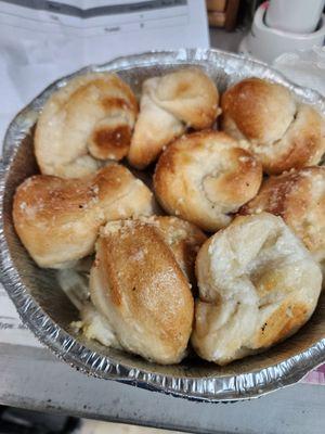 The lightest and fluffiest garlic knots!