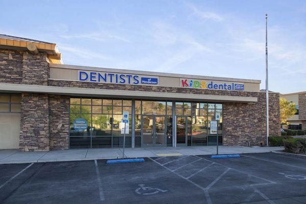 Welcome to Dentists of Henderson in Henderson, NV