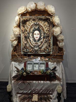 This artist honors her mom each year with a great shrine