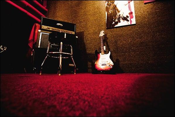 MDM Rehearsal Studios Los Angeles, CA - (818) 241-5015