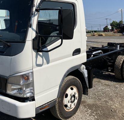 Clean rust free Isuzu and Mitsubishi fuso trucks