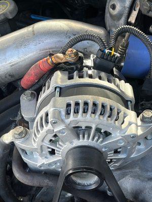 JS Alternator 370 Amp